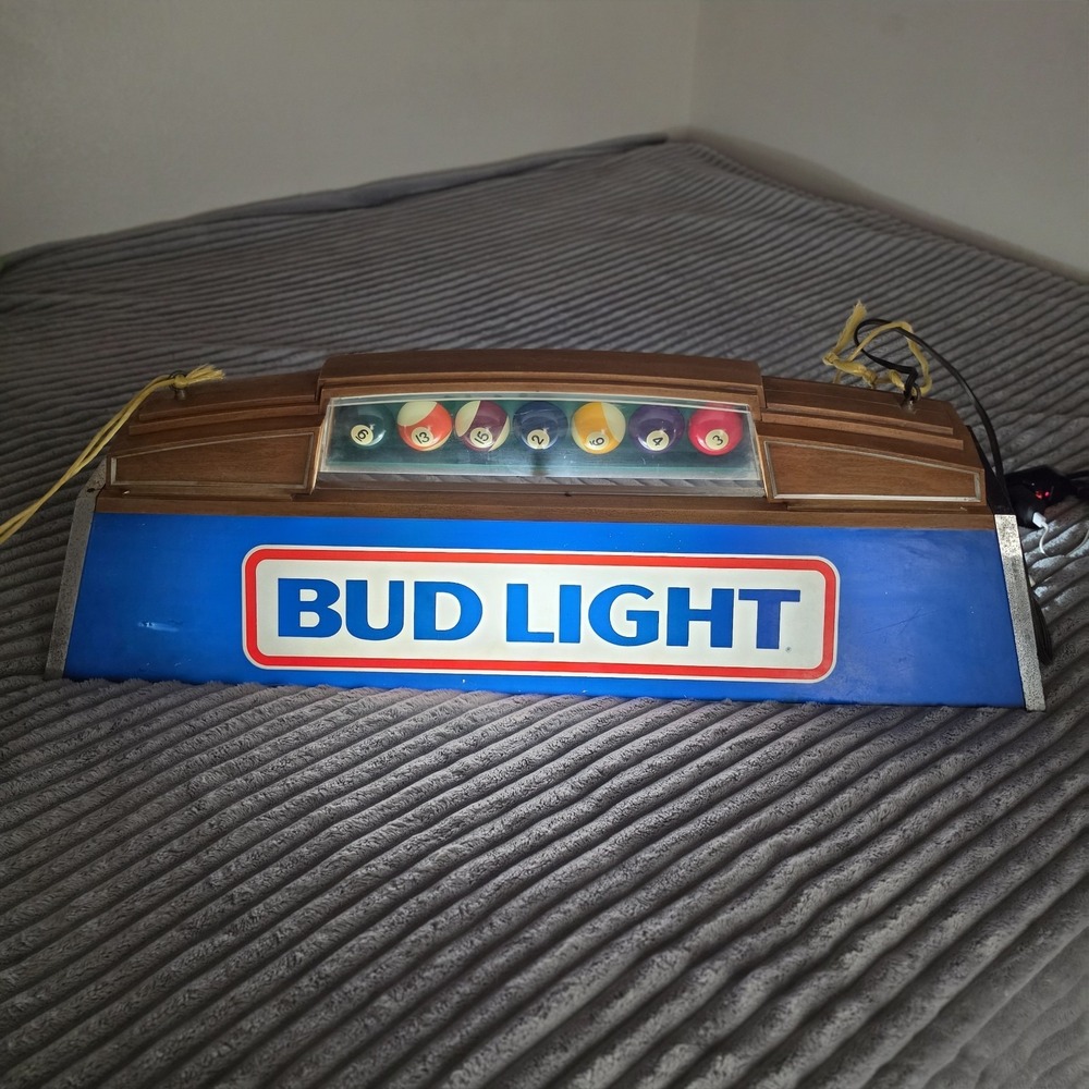 Bud Light Billiards Pool Table Light Blue Wood Grain Vintage 1983‎ Hanging Lamp